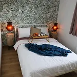 Sarnia Laka 2 Z Opcja Prywatnego Jacuzzi Holiday home *