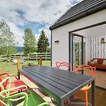Sarnia Laka 2 Z Opcja Prywatnego Jacuzzi Holiday home *