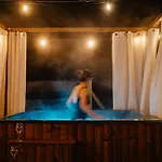 Sarnia Laka 2 Z Opcja Prywatnego Jacuzzi * Stronie Slaskie