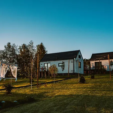 Sarnia Laka 2 Z Prywatnym Jacuzzi Ferienhaus