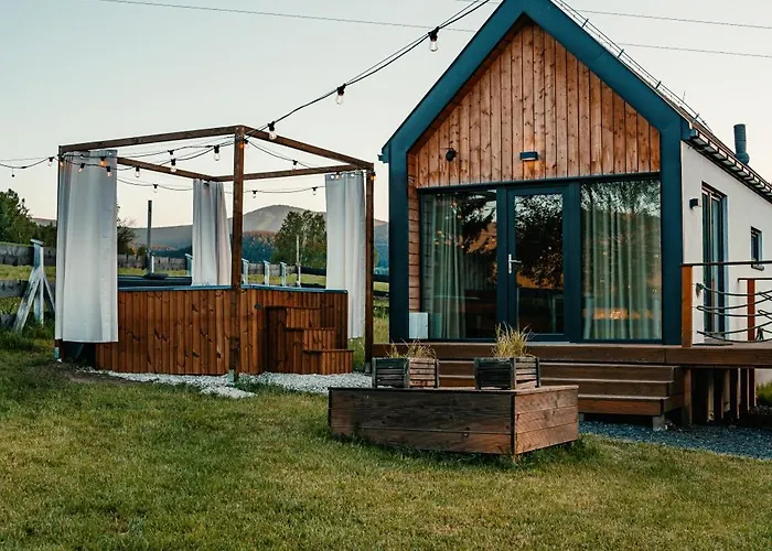 Dom wakacyjny Sarnia łąka Boho